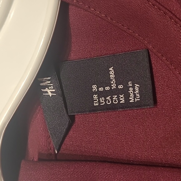 H&M peplum mini dress - Picture 2 of 3